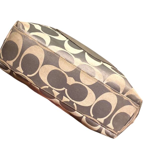 Authentic COACH Signature C Tote LAURA Cream/White F18335 Large Bag - Picture 5 of 10